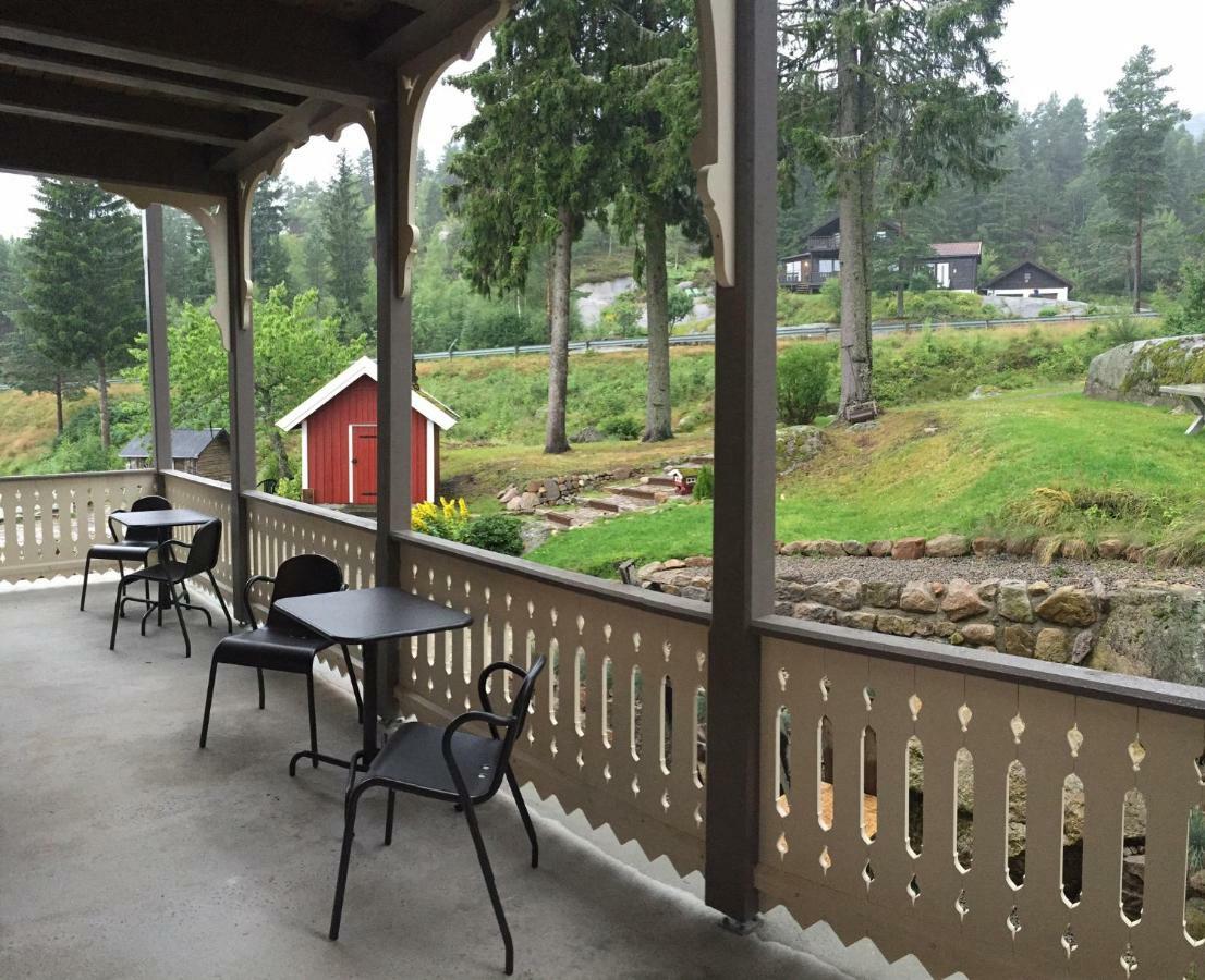 Hotell Eikerapen Gjestegard Aseral Fossdal Bagian luar foto