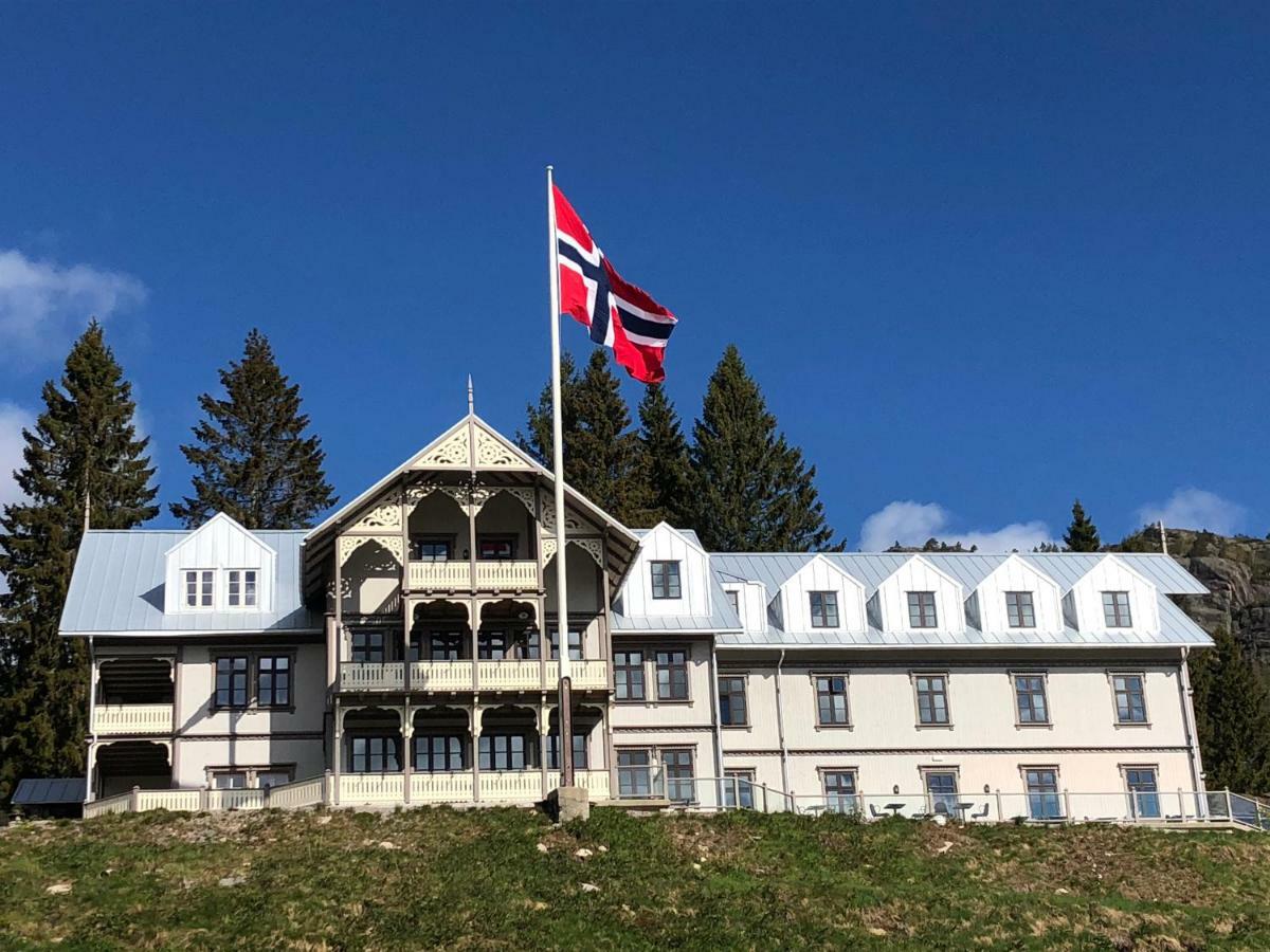 Hotell Eikerapen Gjestegard Aseral Fossdal Bagian luar foto