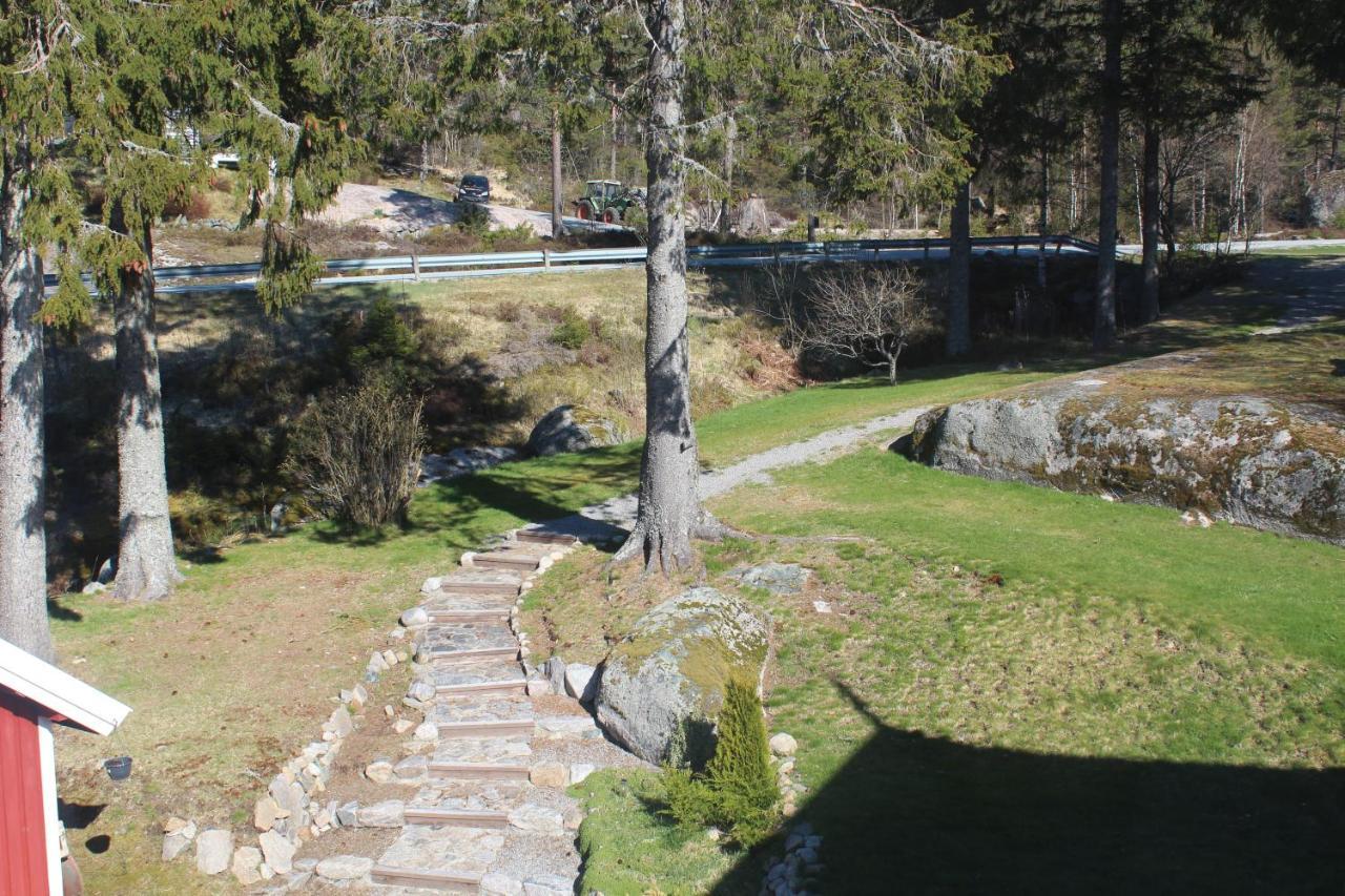 Hotell Eikerapen Gjestegard Aseral Fossdal Bagian luar foto